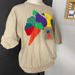 1980s Vintage patched/embroidered garden veggie shirt Gardener Top